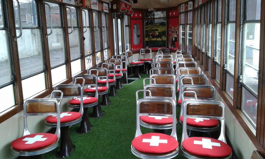 Il_Tram_del_Gusto_di_Formaggi_Svizzeri_arriva_a_Torino1