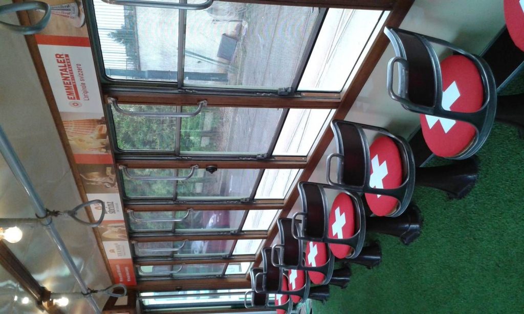 Il_Tram_del_Gusto_di_Formaggi_Svizzeri_arriva_a_Torino6