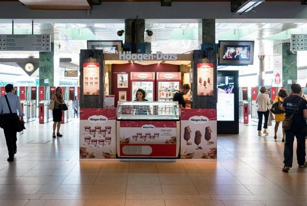 Häagen-Dazs porta i suoi gelati in Stazione Cadorna a Milano
