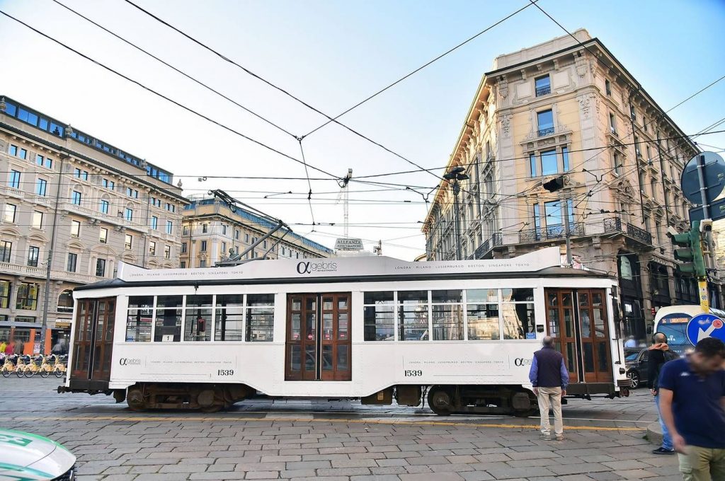 ALGEBRIS_FULL-WRAP DARSENA_MILANO_Q20_32043