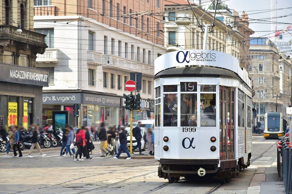 ALGEBRIS_FULL-WRAP DARSENA_MILANO_Q20_85349