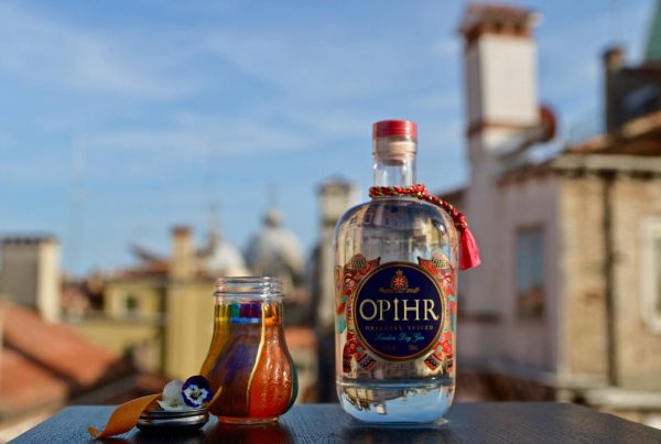 Il gin Ophir sulla via delle spezie con Adverteam