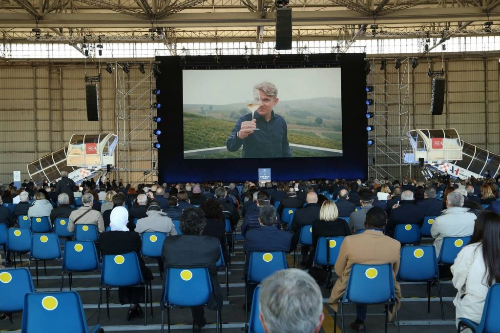 Platea Hangar