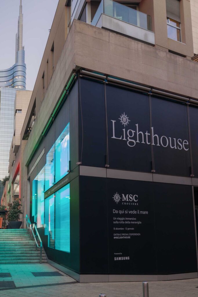 MSC Lighthouse_adverteam_2