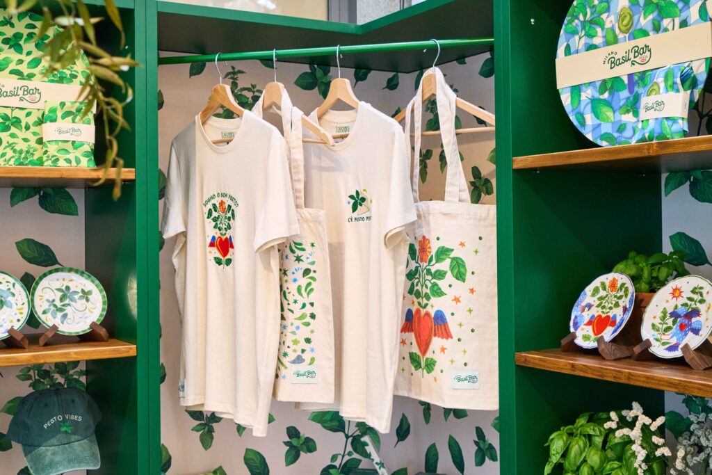 Basil Bar 6 Merchandising personalizzato per il Basil Bar