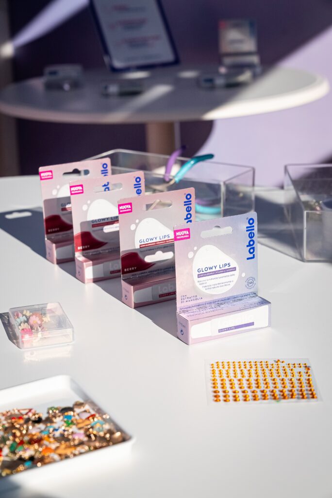 LABELLO VENEZIA 10 Nuovo Glowy Lips di Labello