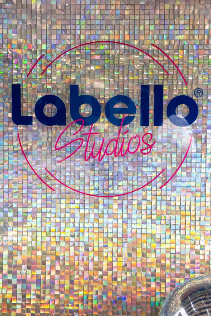 LABELLO VENEZIA 5 Logo Labello Venezia con glitter
