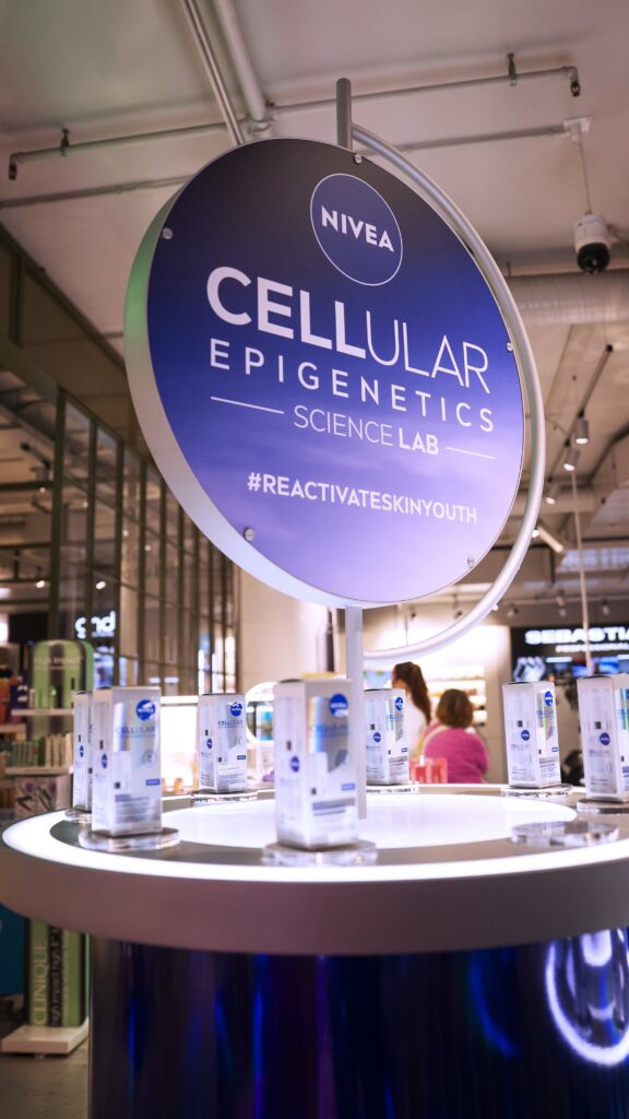 Nivea Epigenetics 5 Corner pop-up di Nivea Epigenetics alla Rinascente di Milano
